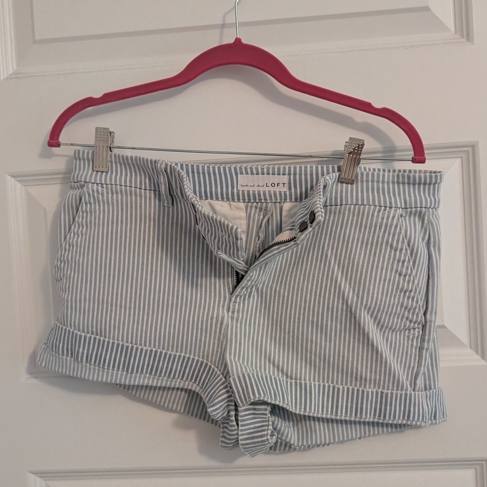 LOFT Women's Blue Striped Shorts